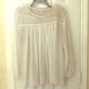 Pretty poet style blouse